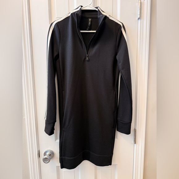 Athleta Crosstown Track Dress w/ Pockets Size XXS - Picture 8 of 9